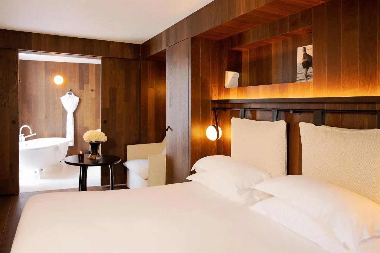 Bourg Tibourg - Marais 4*